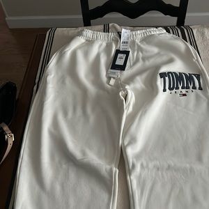 Tommy Jeans men’s sweatpants, white
